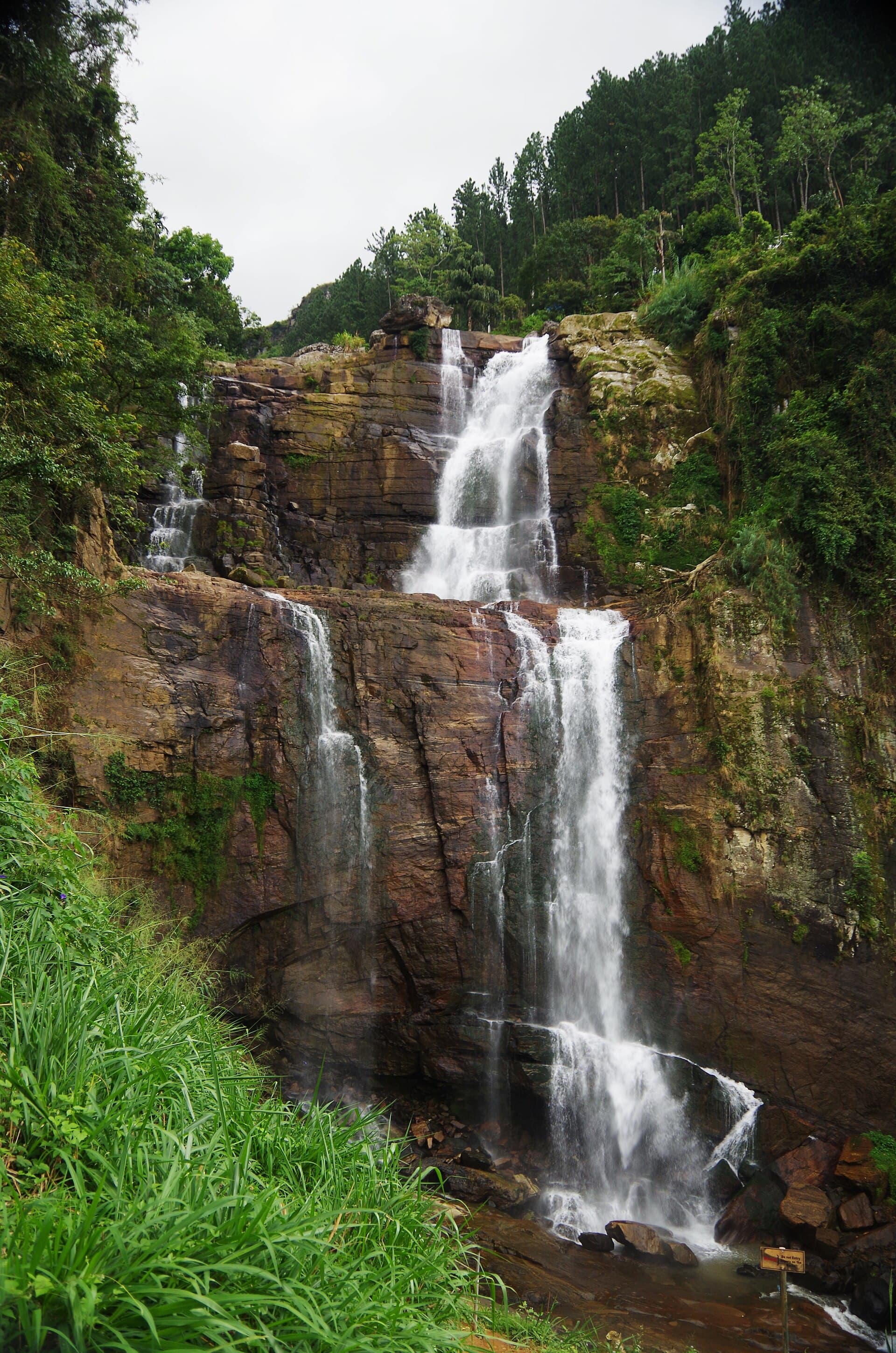 Ramboda Falls