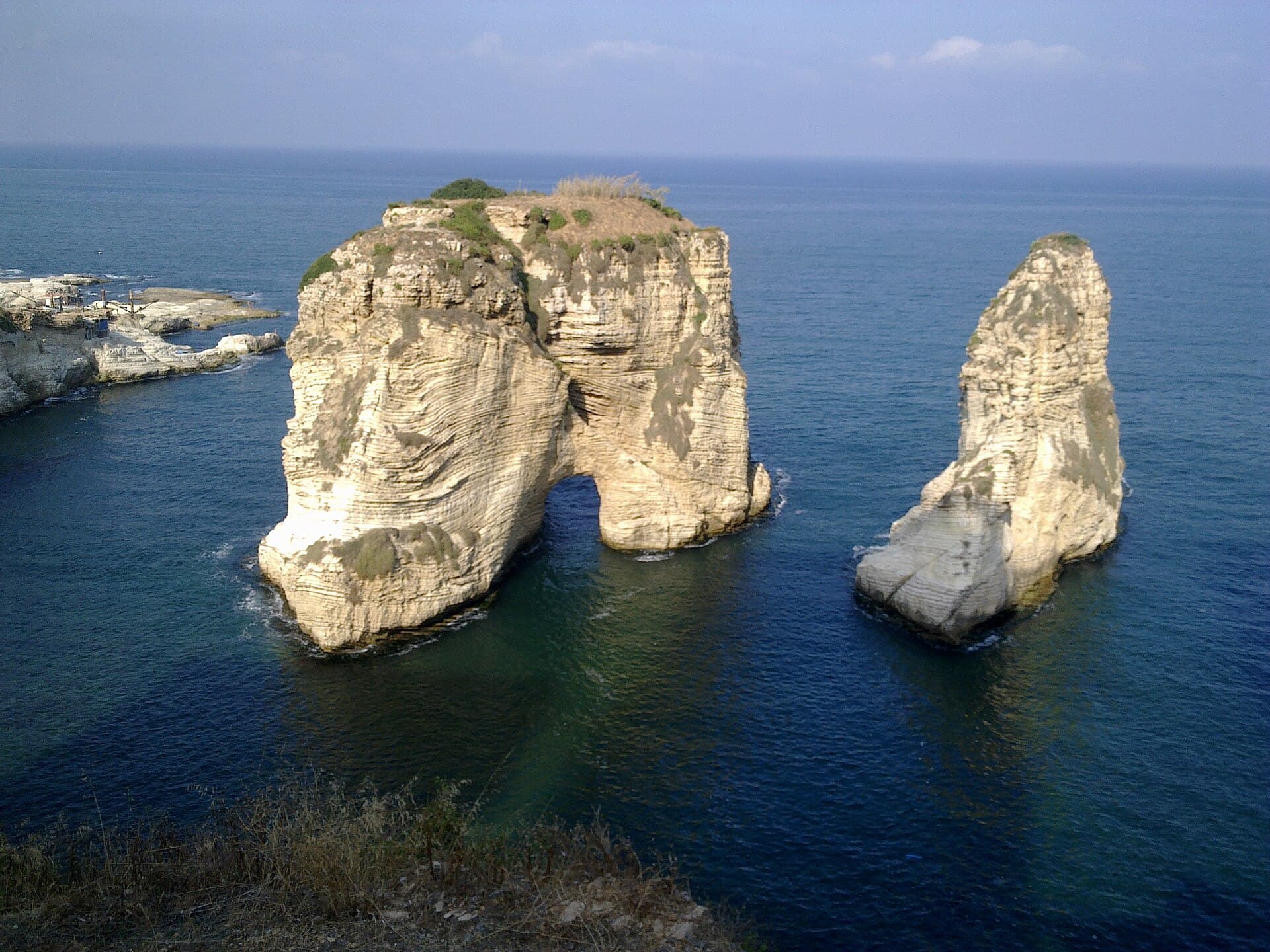 صخرة الروشة