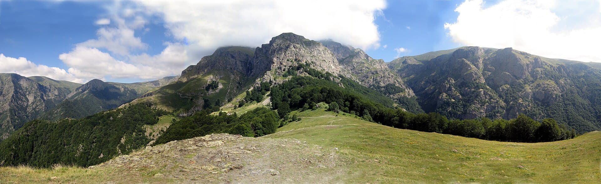 Rayskoto Praskalo Waterfall, Kalofer