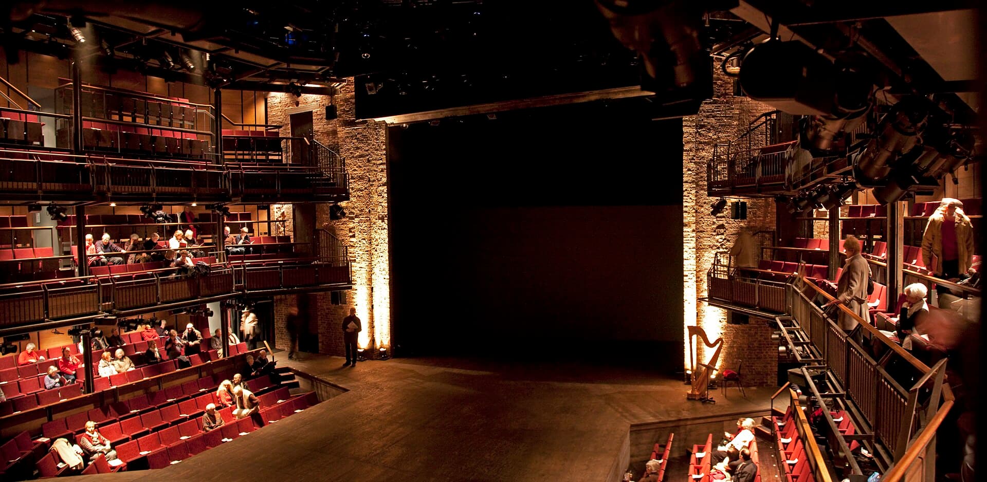 Royal Shakespeare Theatre, Stratford-upon-Avon