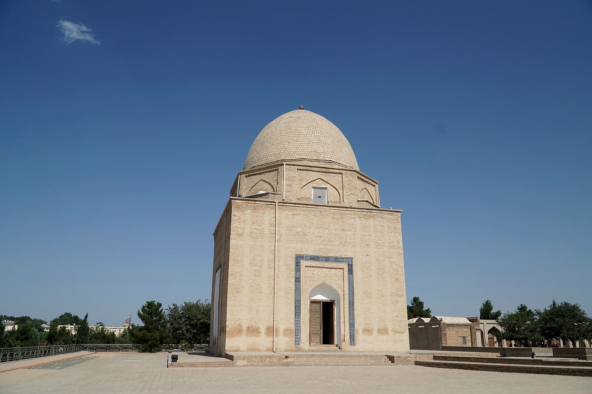 Ruhabad Mausoleum