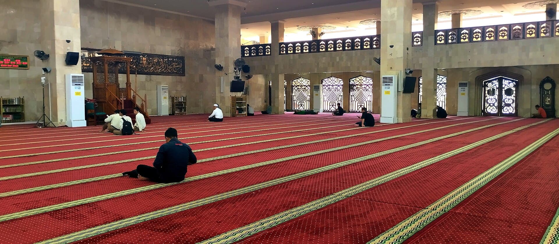 Sabilal Muhtadin Grand Mosque, Banjarmasin