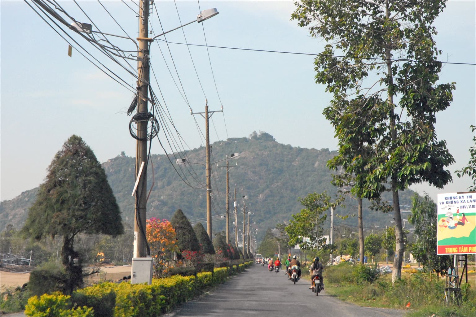 Sam Mountain, Chau Doc