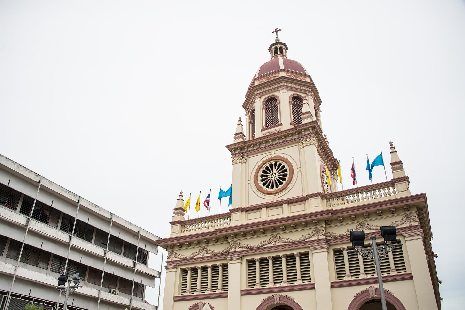 Santa Cruz Church and Kudi Chin
