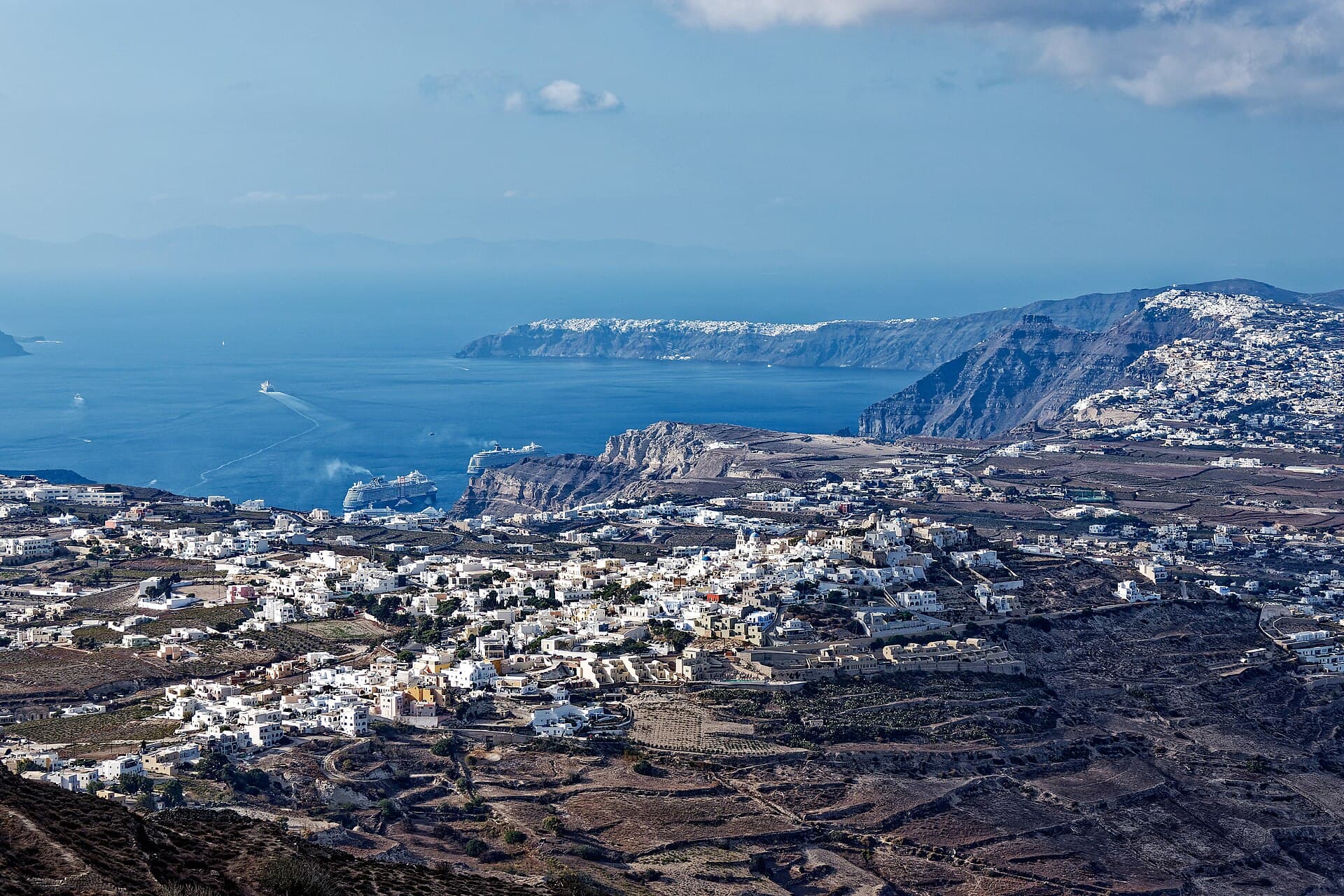 The Santorini Caldera, Santorini