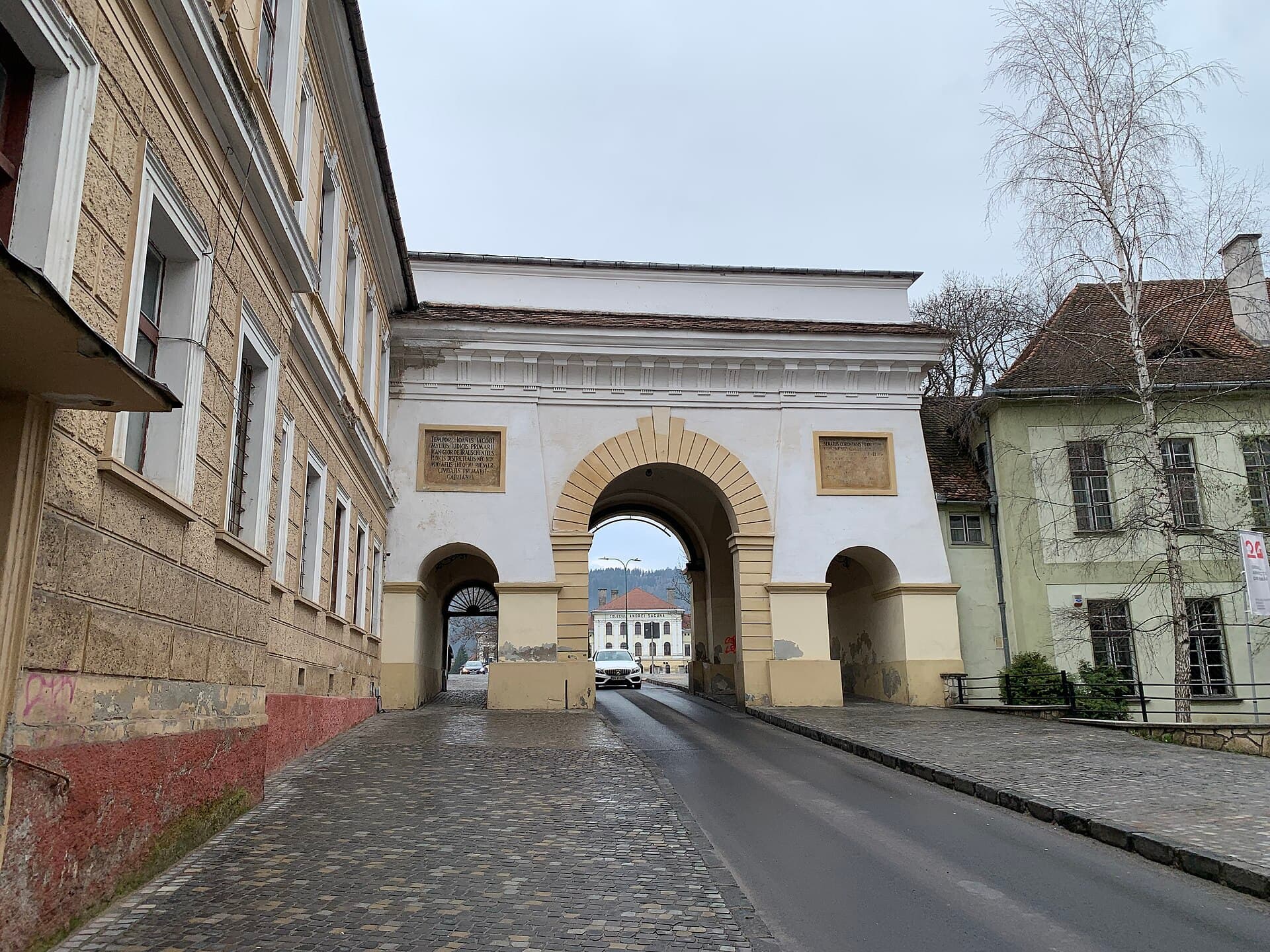 The Șchei Gate, Brașov