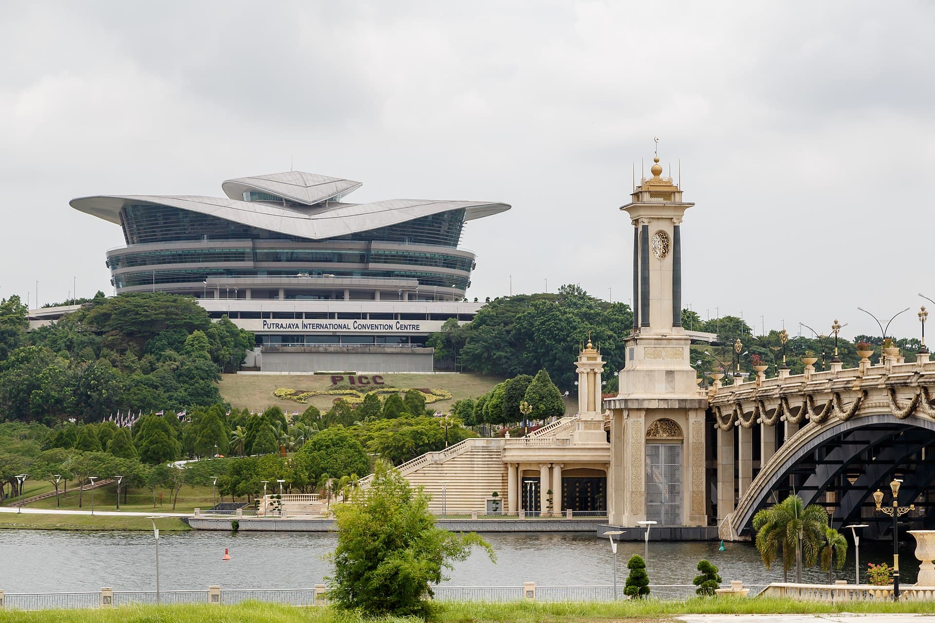 Seri Gemilang Bridge, Putrajaya