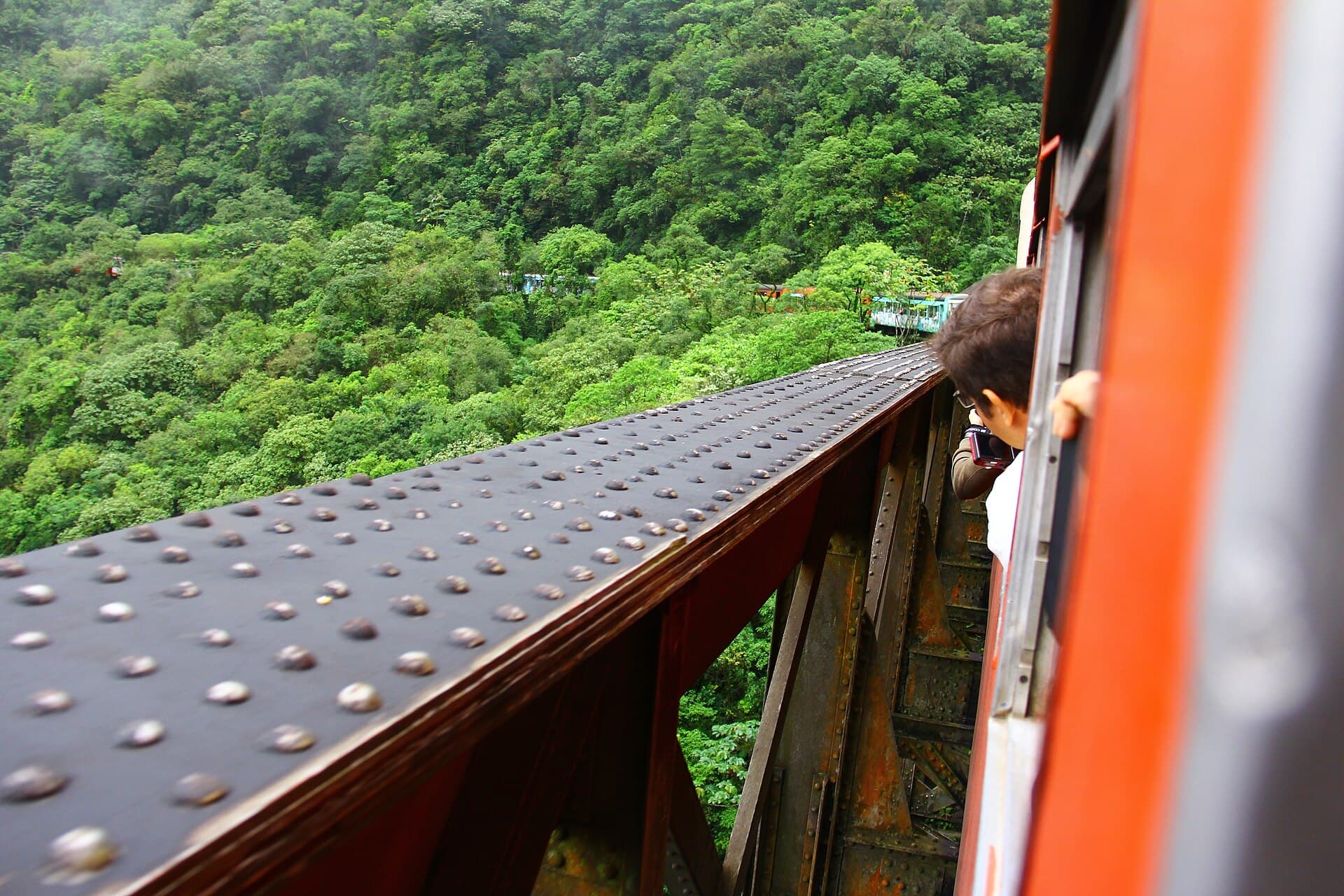 Serra Verde Express, Curitiba