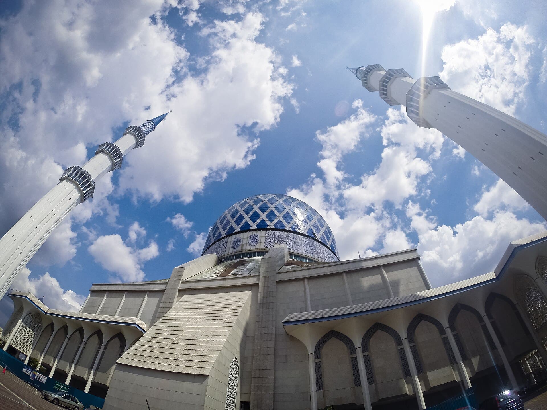 Shah Alam Blue Mosque (Sultan Salahuddin Abdul Aziz Shah Mosque), Kuala Lumpur