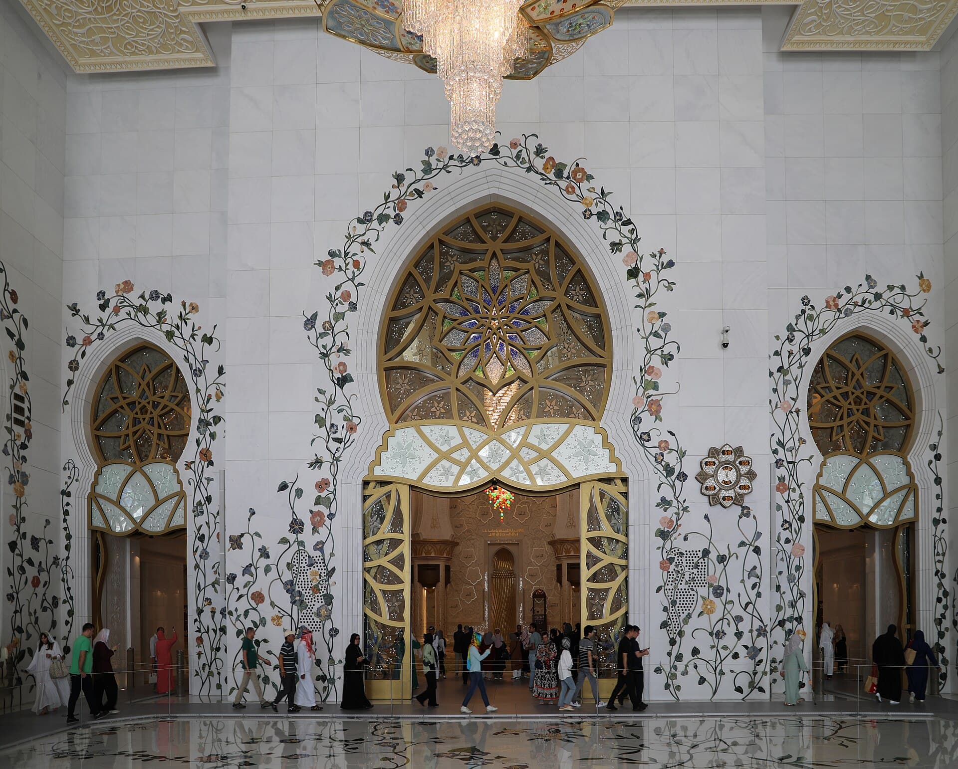 جامع الشيخ زايد الكبير، أبوظبي