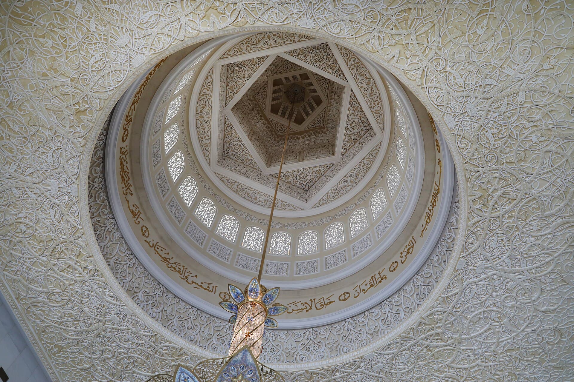 جامع الشيخ زايد الكبير، أبوظبي