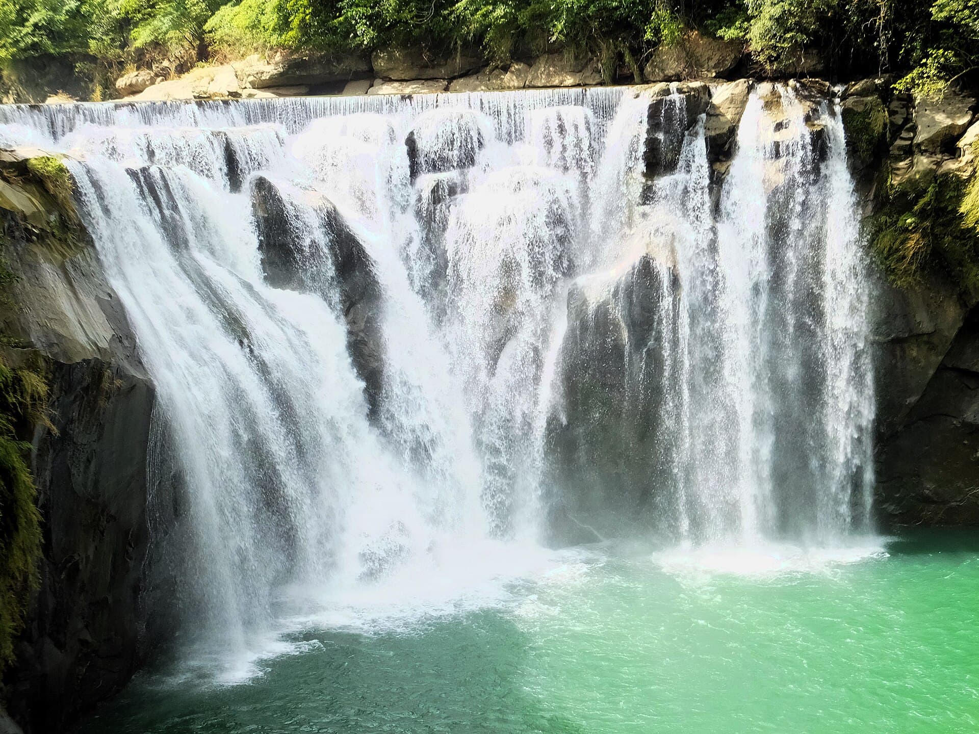 Shifen Waterfall
