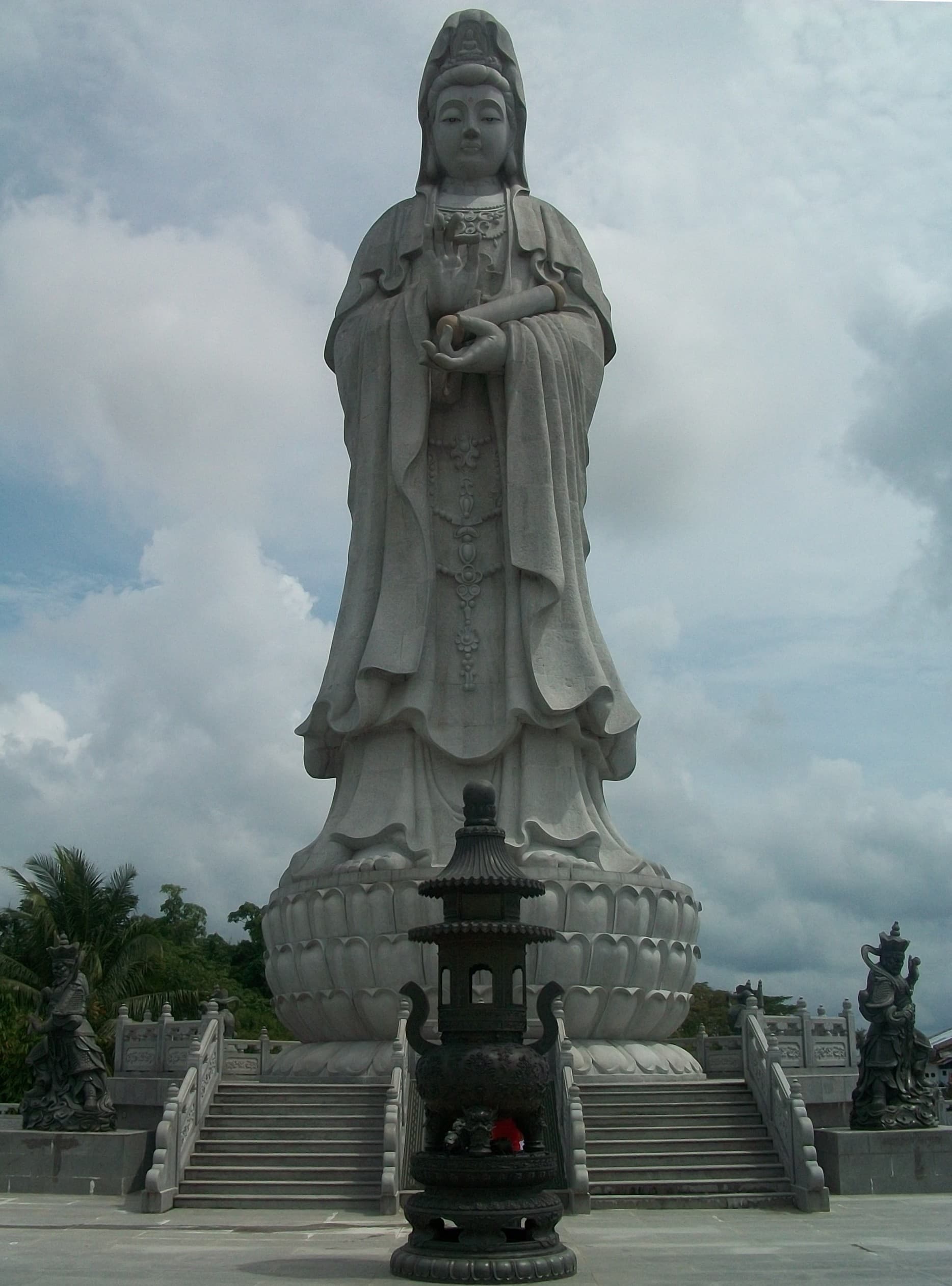 Guanyin statue at the Siantar temple