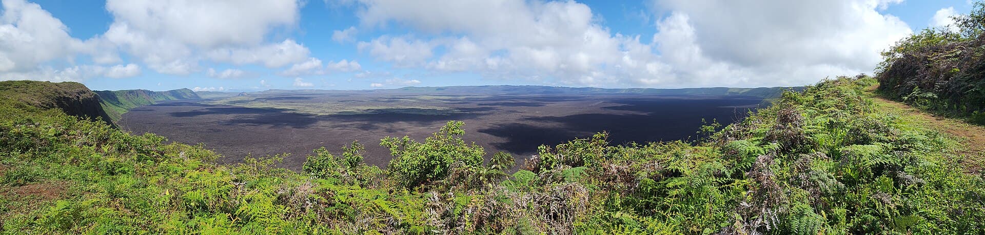 Sierra Negra caldera, Isabela Island