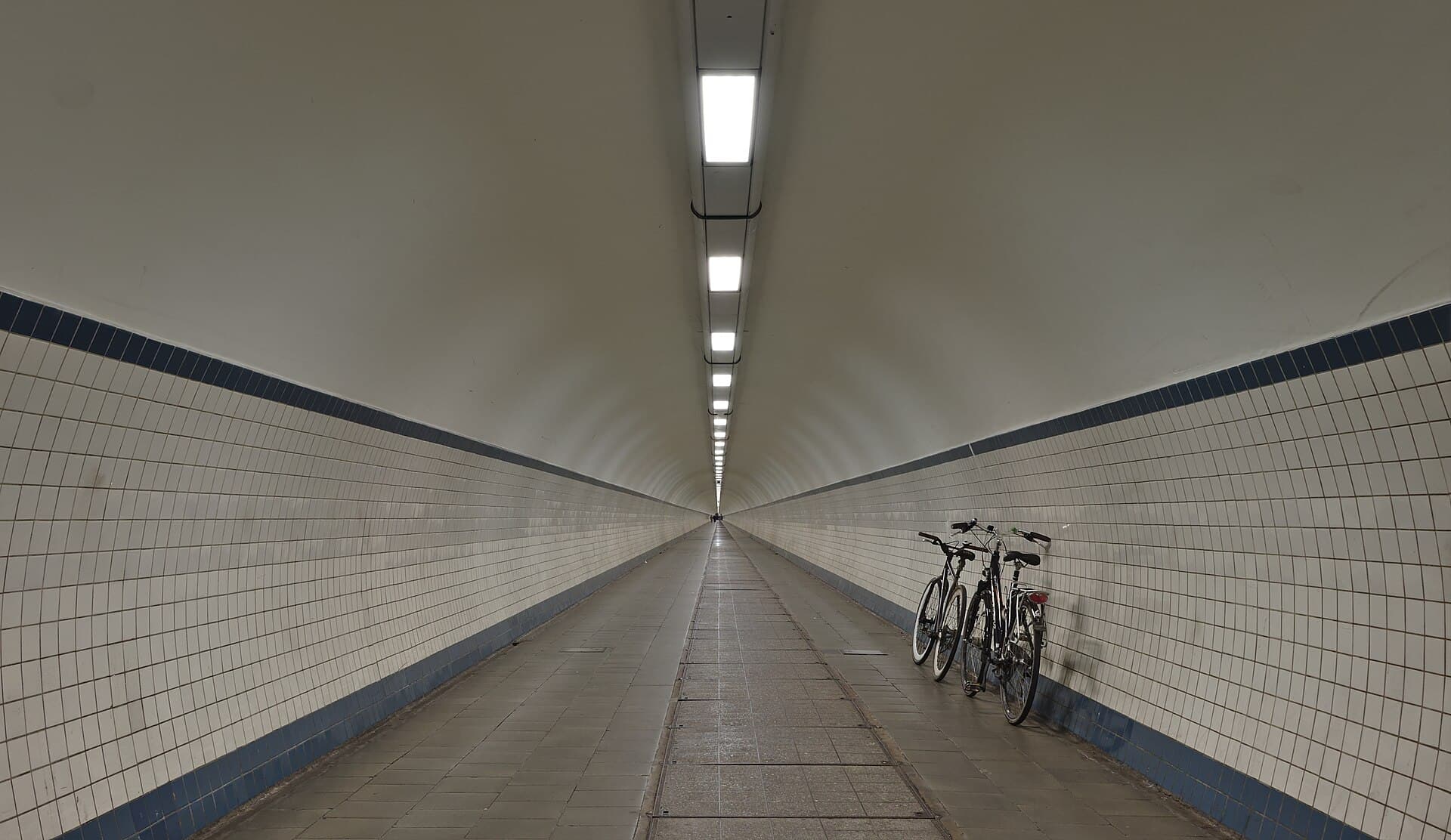 Sint-Anna Tunnel, Antwerp