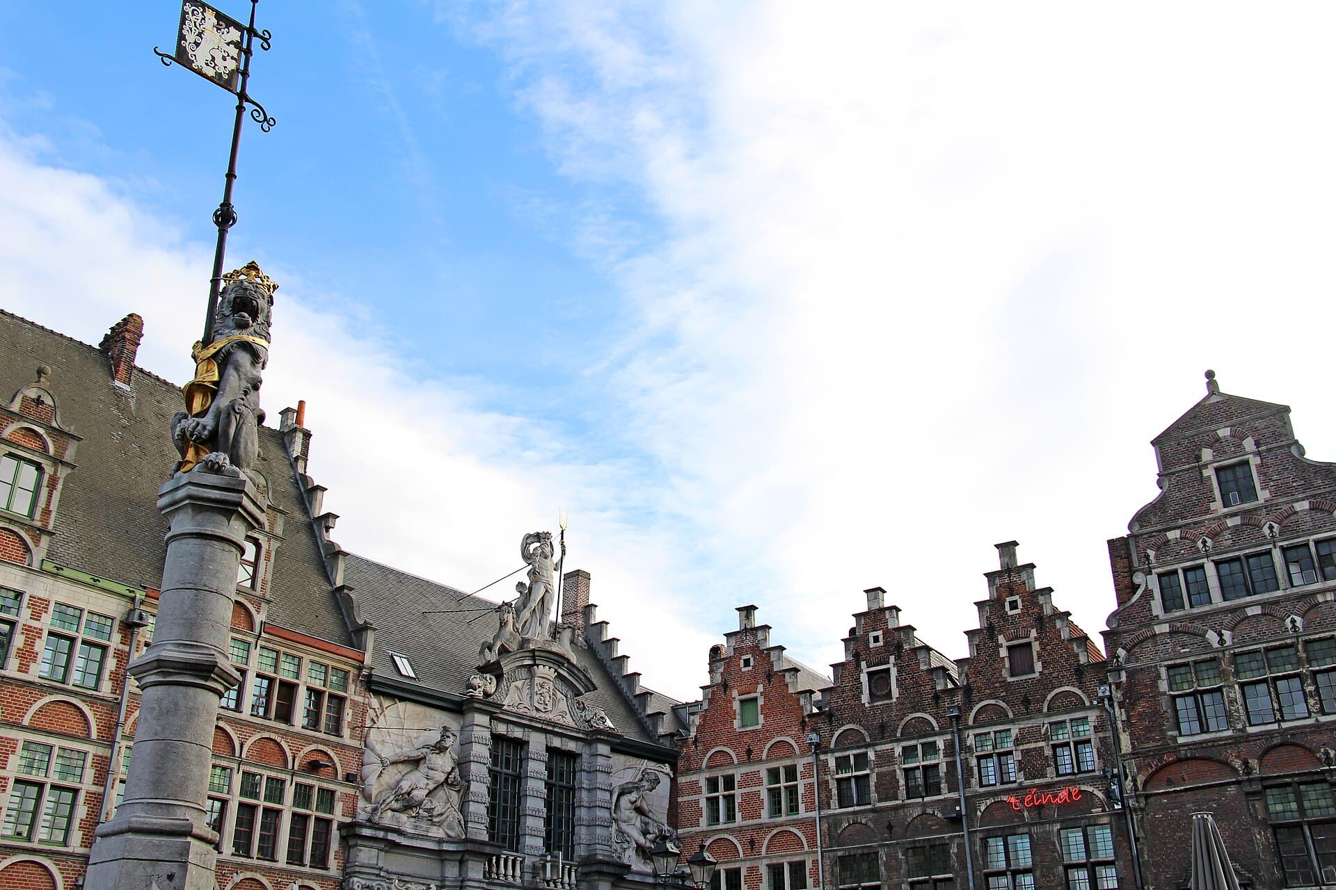 Sint-Veerleplein, Ghent