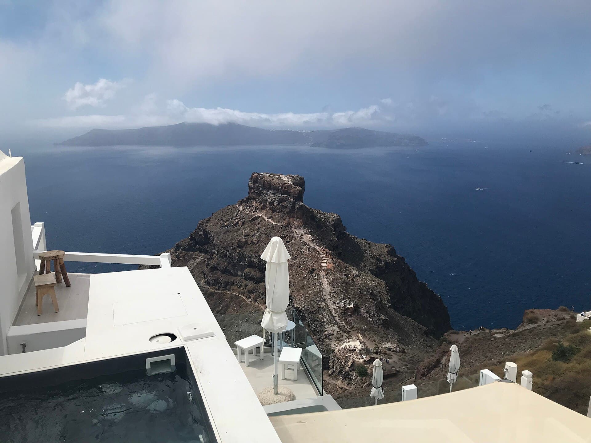 Skaros Rock, Santorini