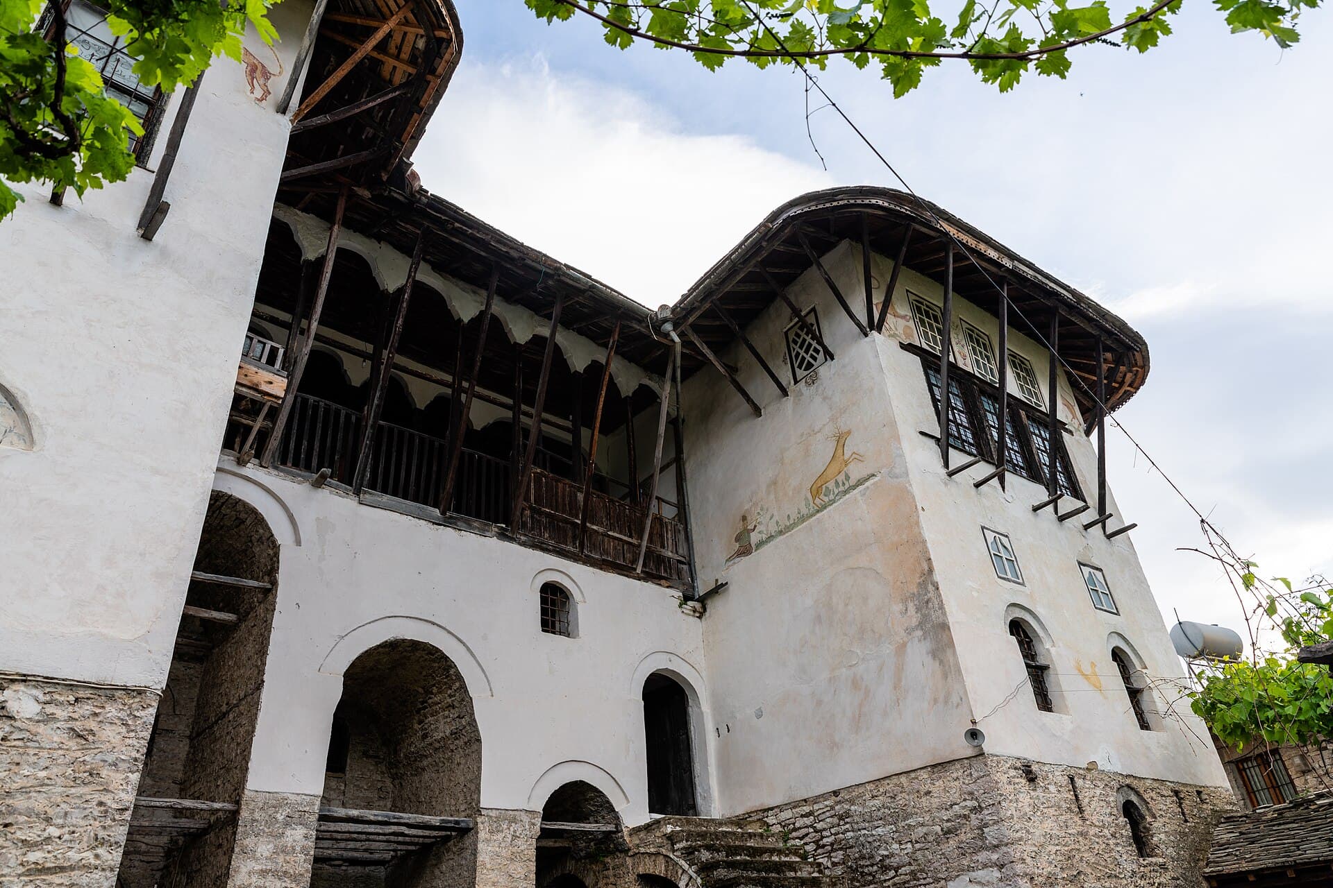 Skënduli House
