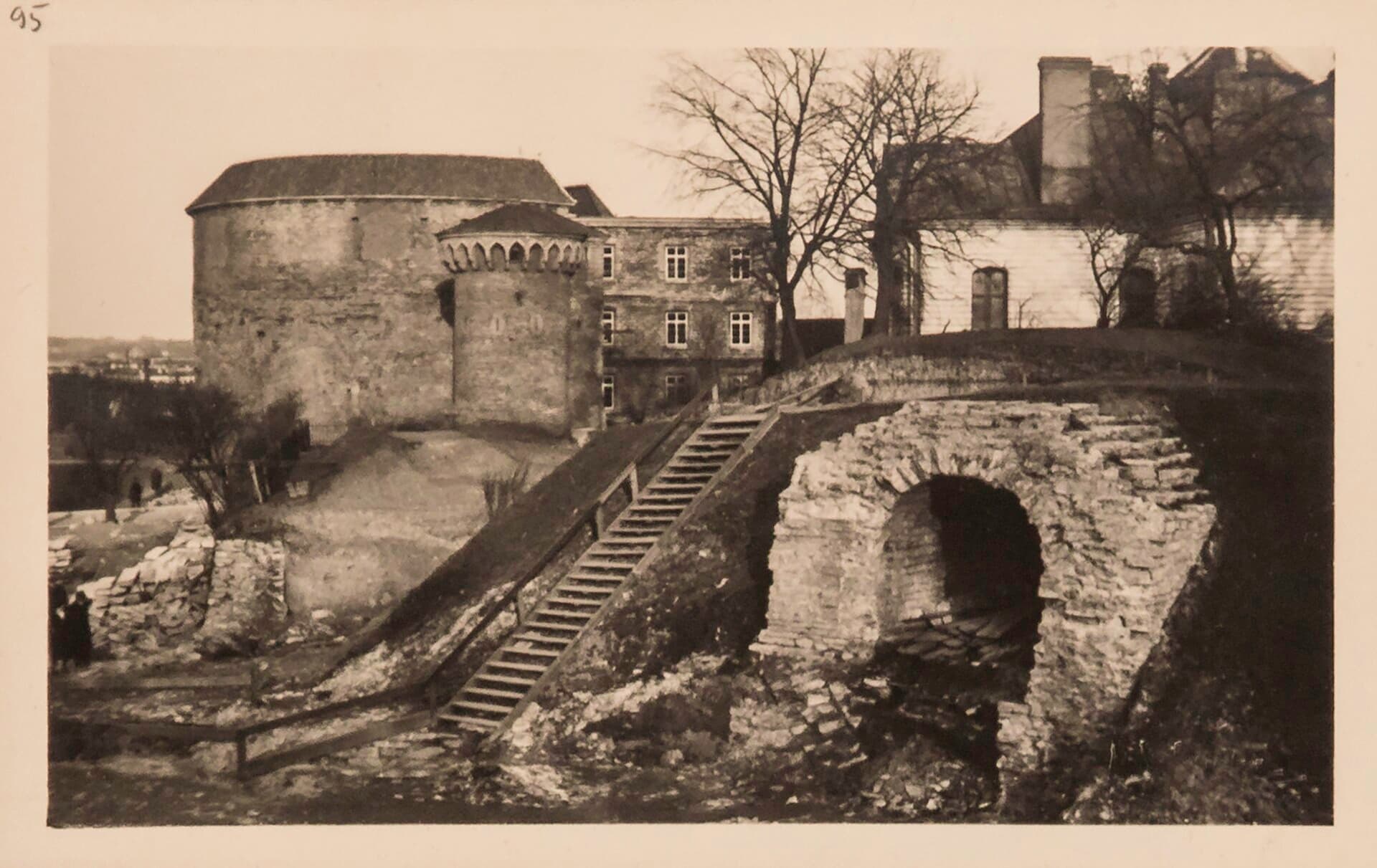 Skåne Bastion, Tallinn