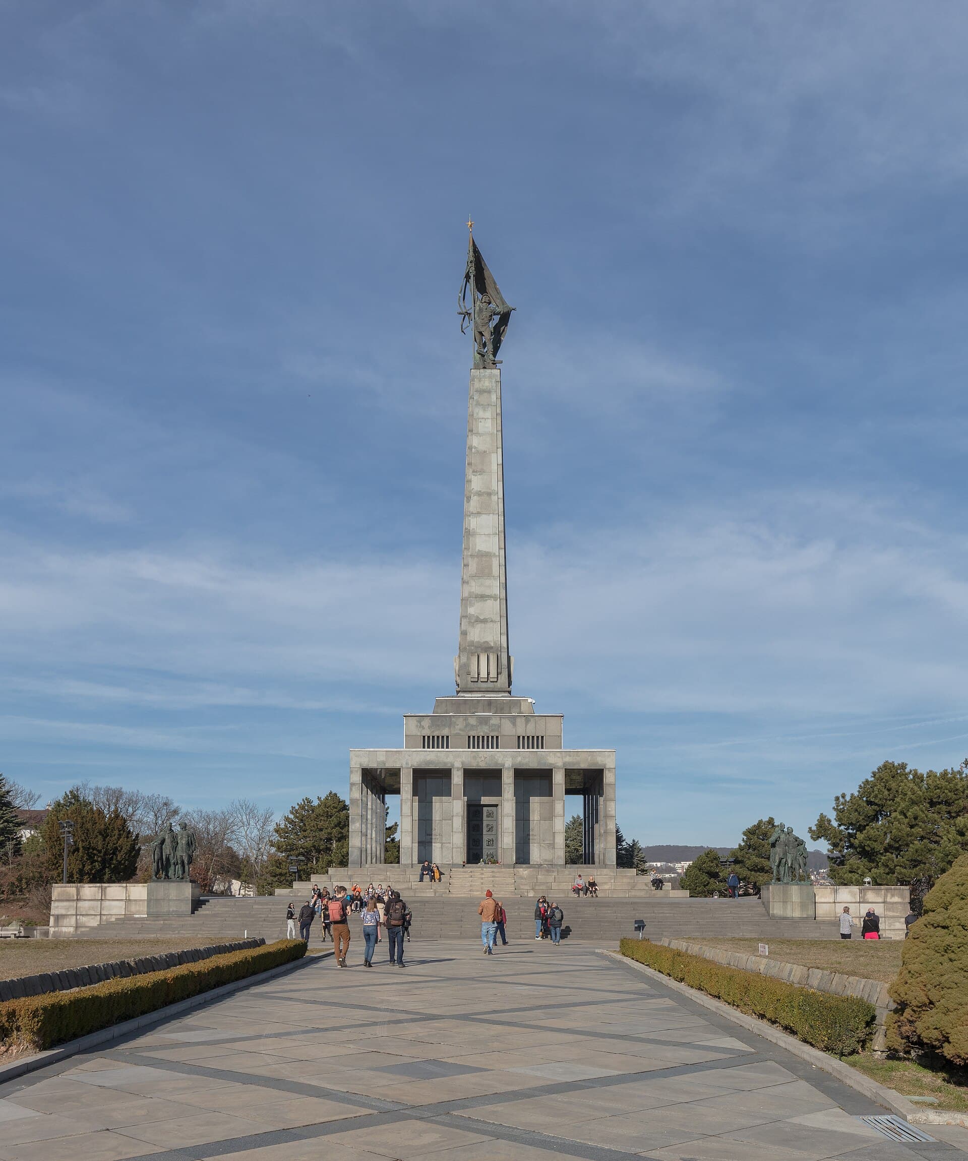 Slavín Memorial, Bratislava