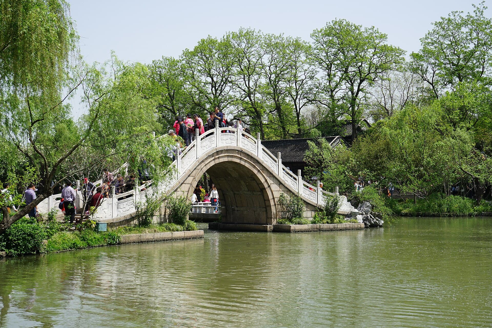 Slender West Lake (Shouxihu)