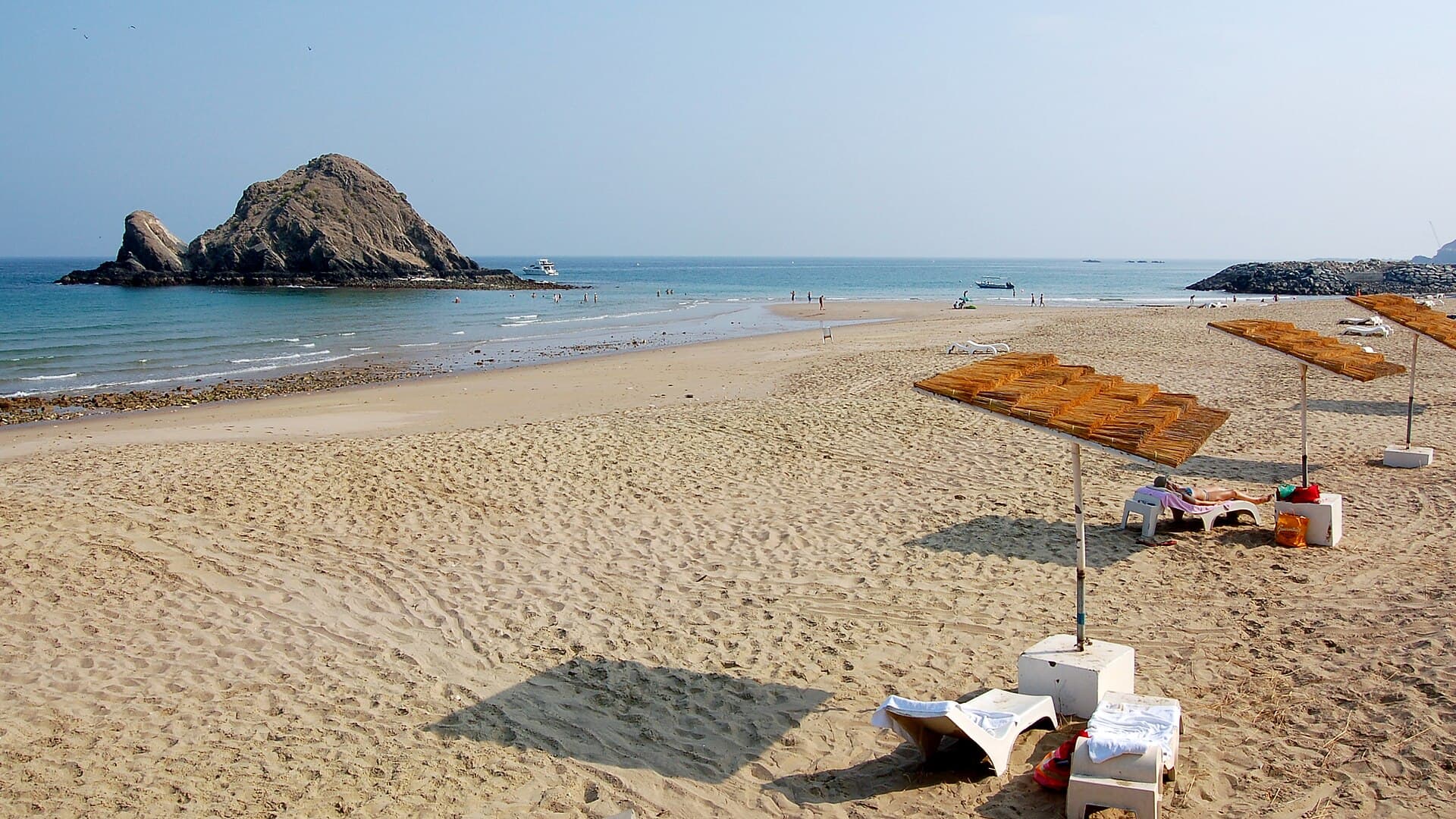 Snoopy Island, Fujairah