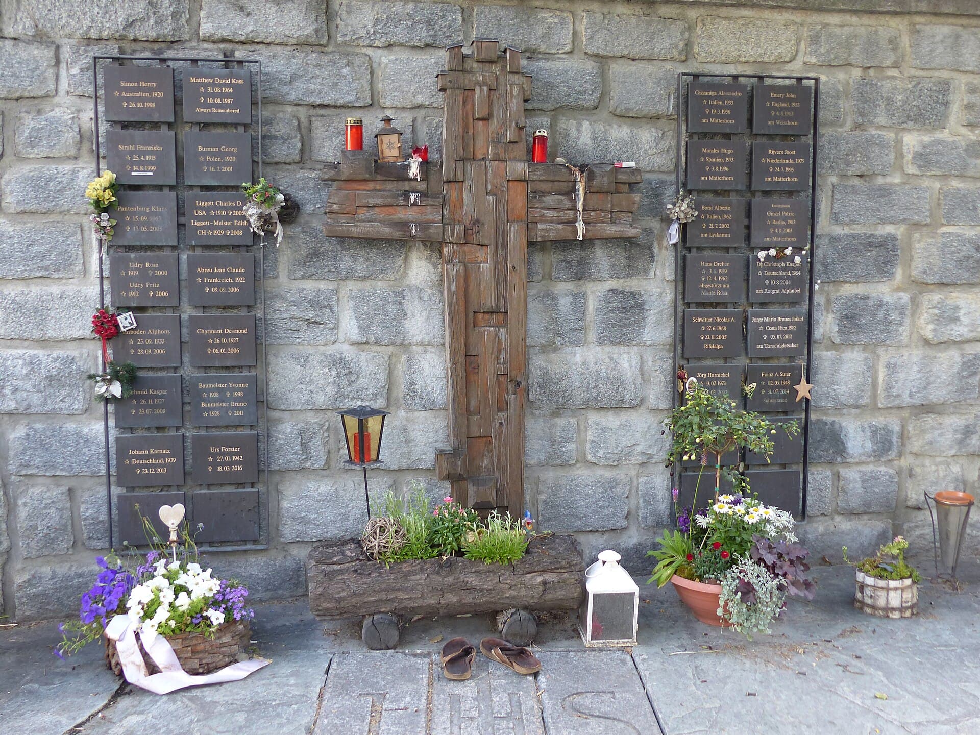Memorial plaques to mountaineers in Zermatt cemetery