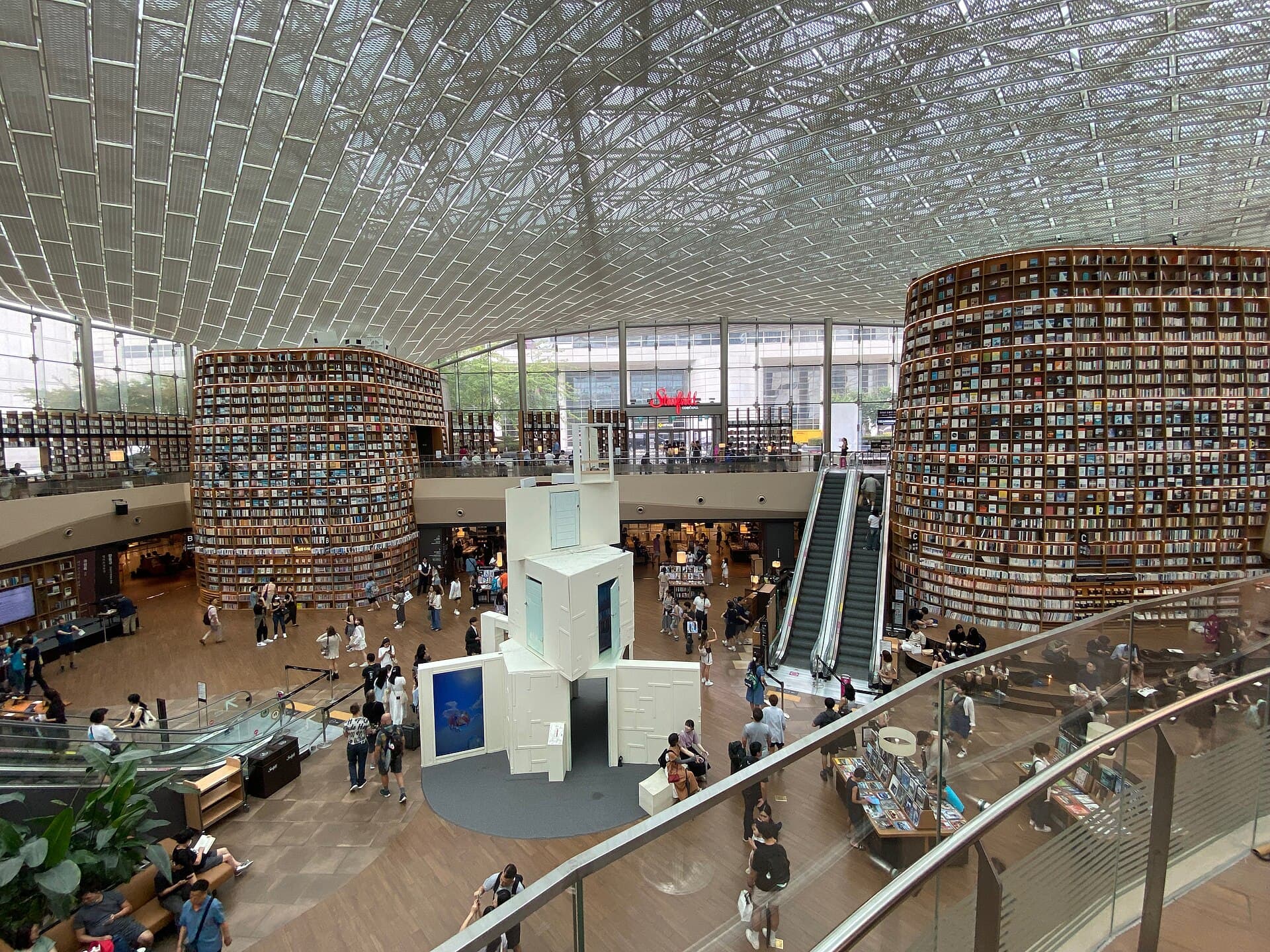 Starfield Library at COEX Mall, Seoul