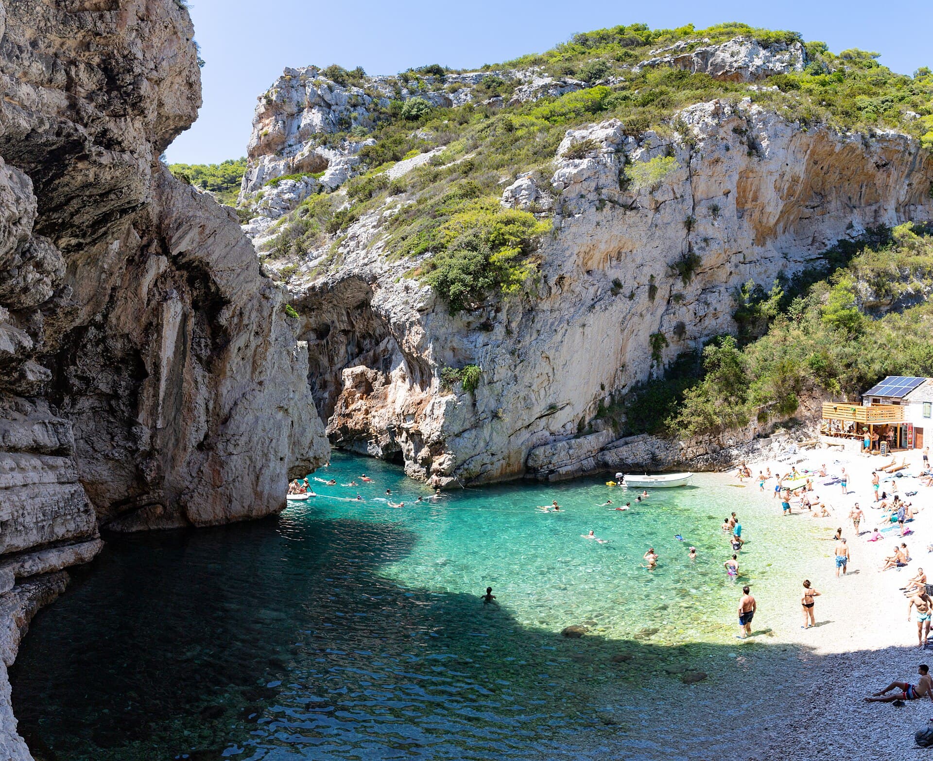 Stiniva Cove, Vis