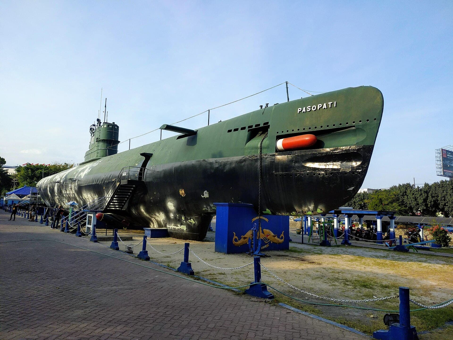 Submarine Monument (Monumen Kapal Selam), Surabaya
