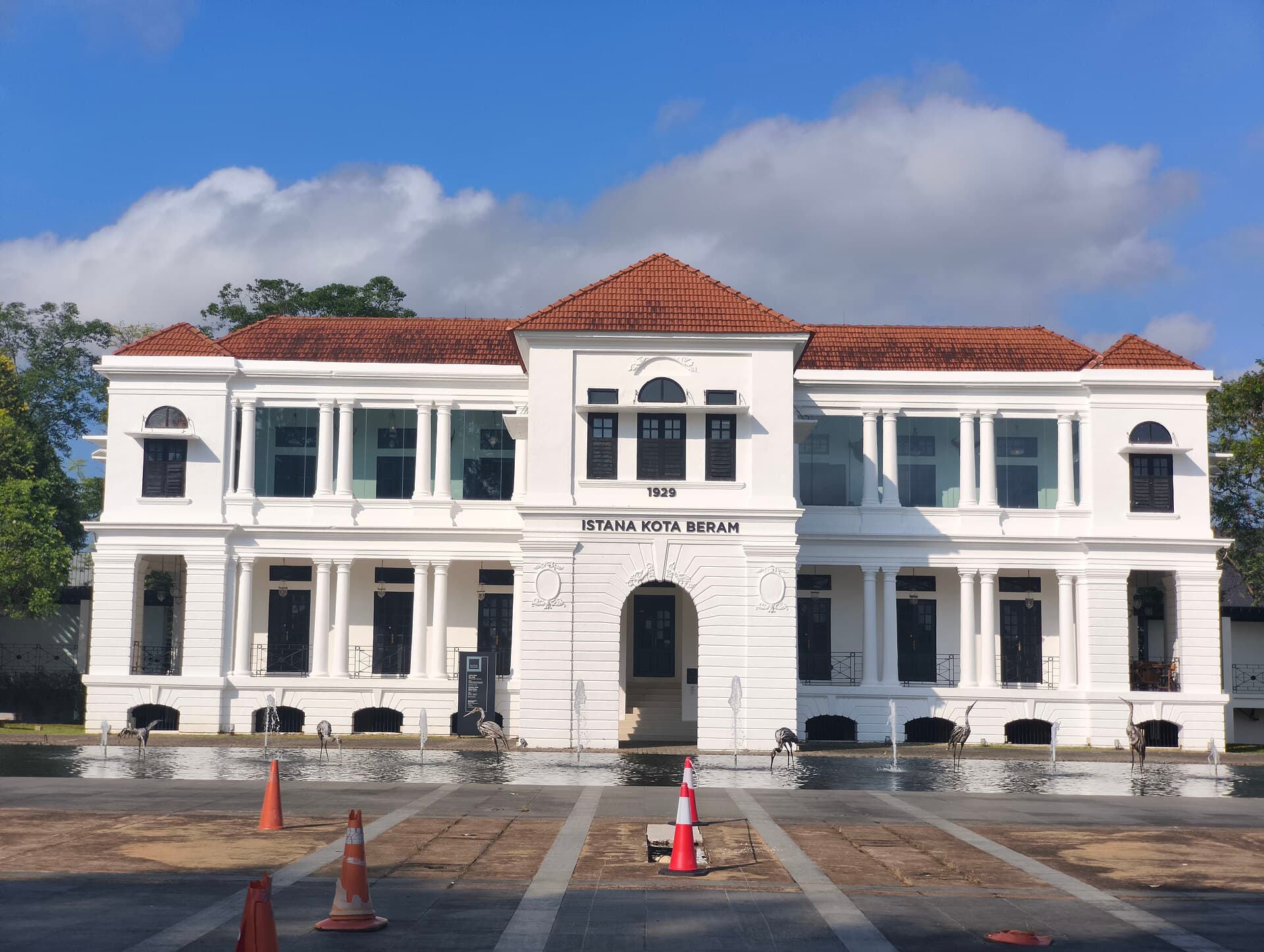 Sultan Abu Bakar Museum, Pekan (Pahang Museum), Kuantan