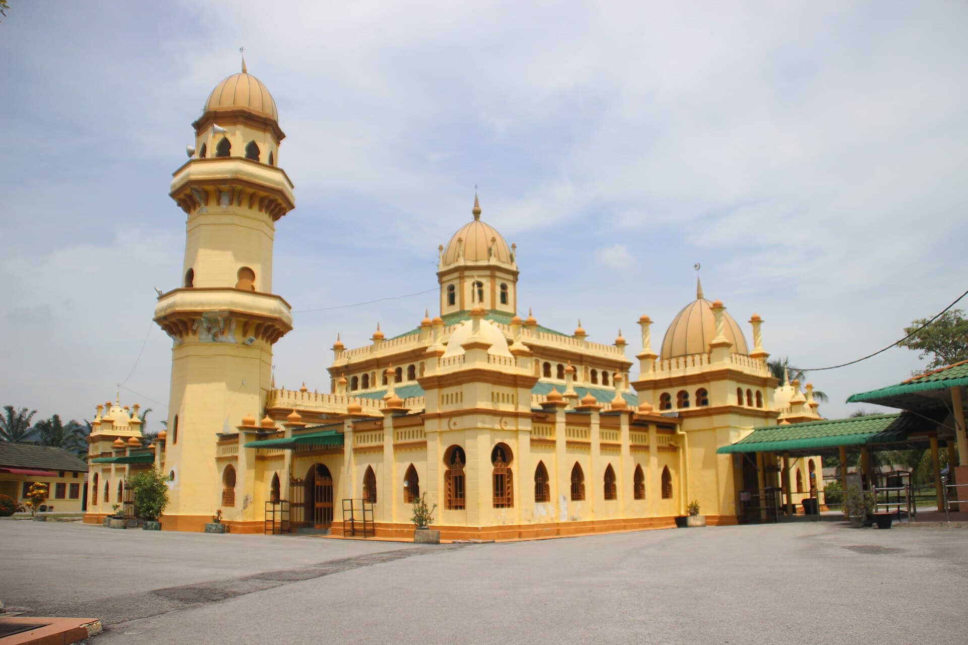 Sultan Alaeddin Royal Mosque, Jugra
