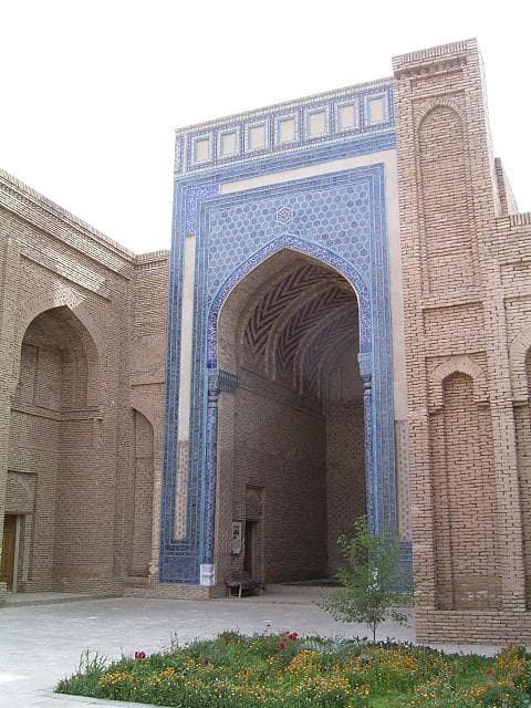 Sultan Saodat Complex