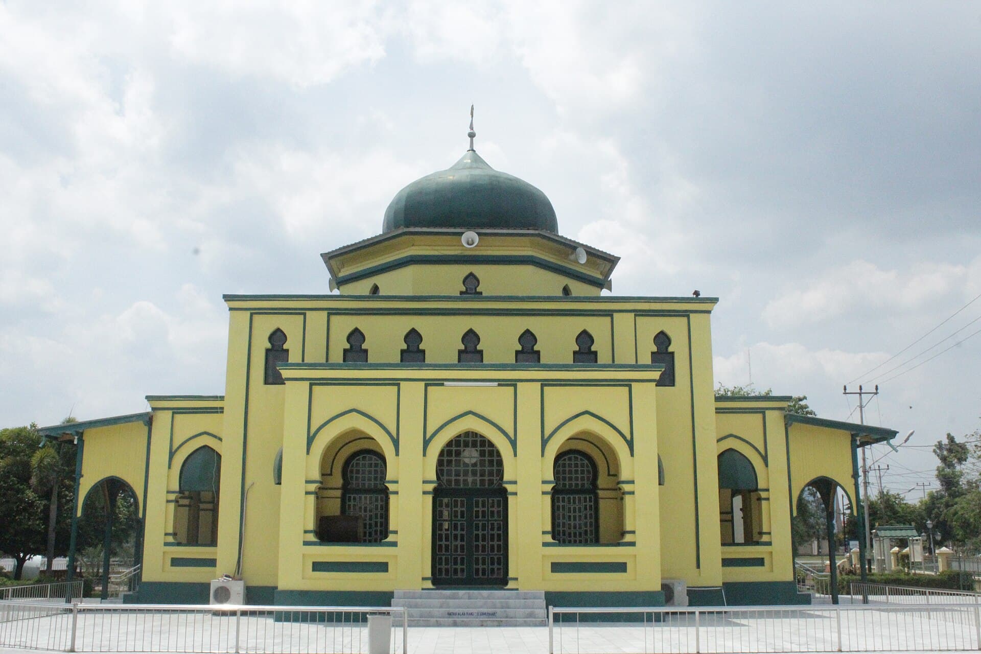 Syahabuddin Mosque, Siak