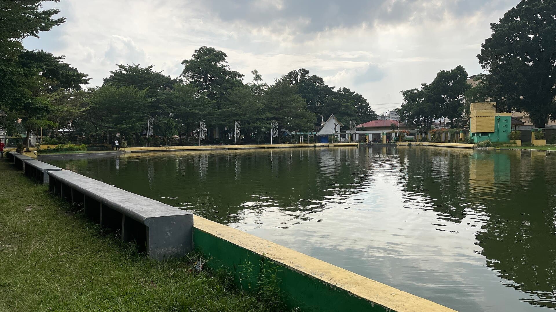 Sri Deli park beside Medan's Grand Mosque
