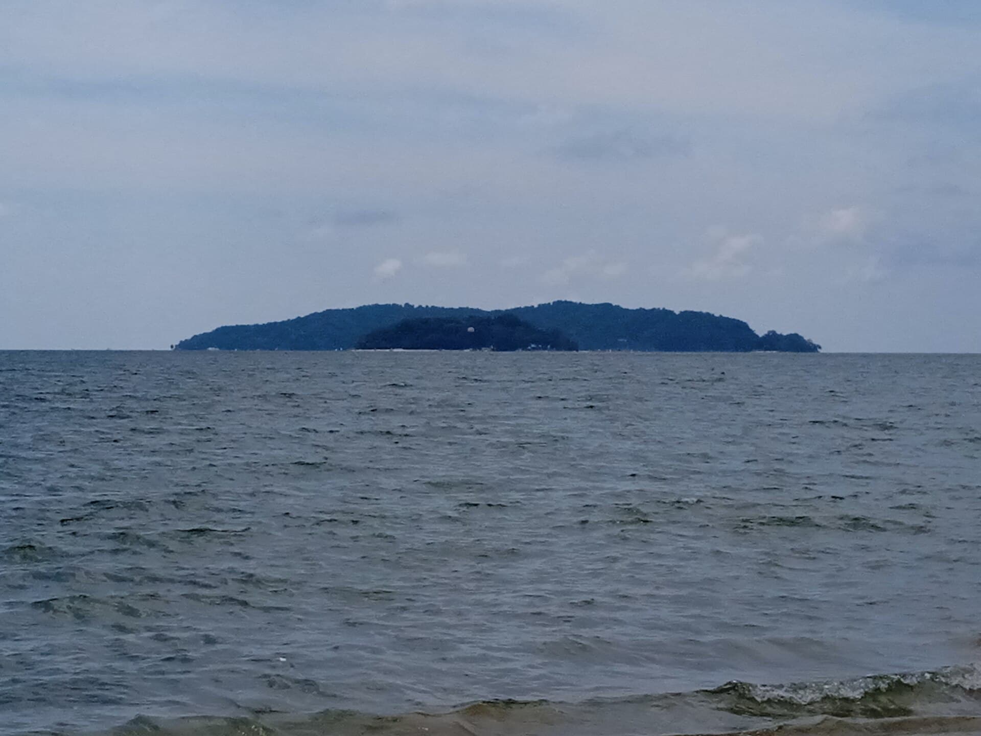 Tanjung Aru Beach, Kota Kinabalu