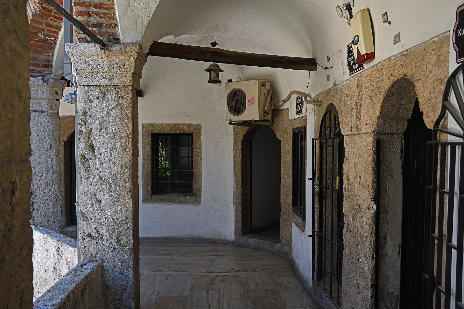 Yukarı Taşhan (Upper Stone Inn), Bolu