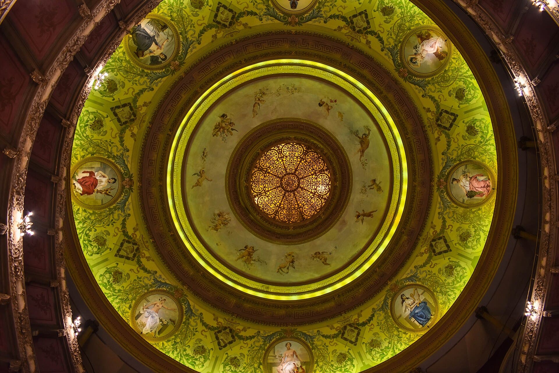 Teatro El Círculo (Rosario), Rosario