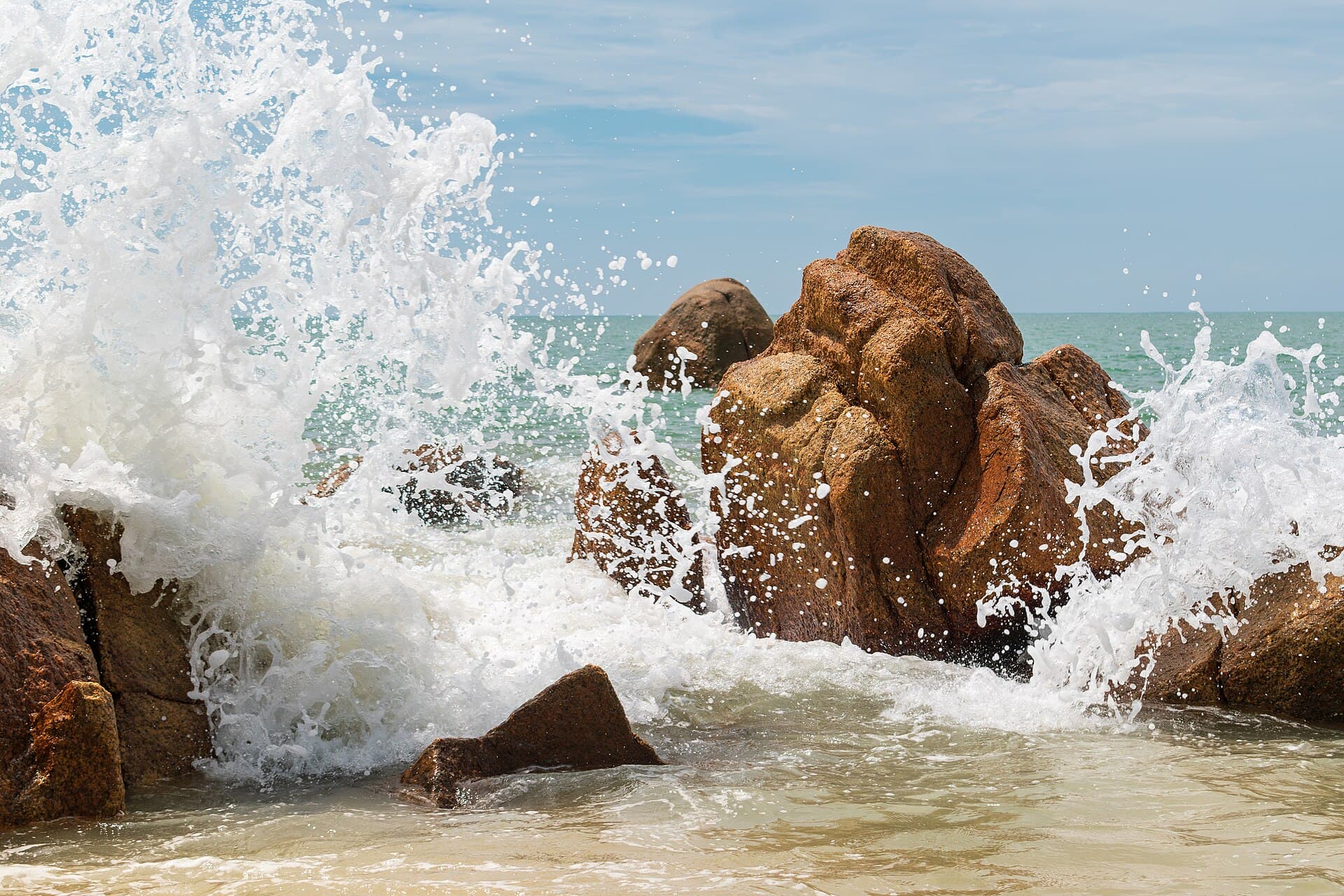 Teluk Cempedak Beach