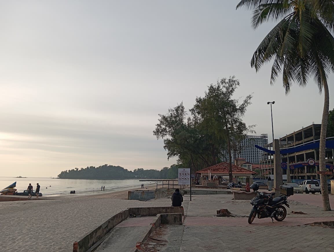 Teluk Kemang Beach