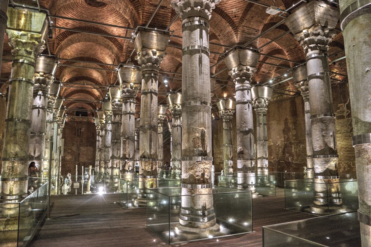 Theodosius Cistern (Şerefiye)