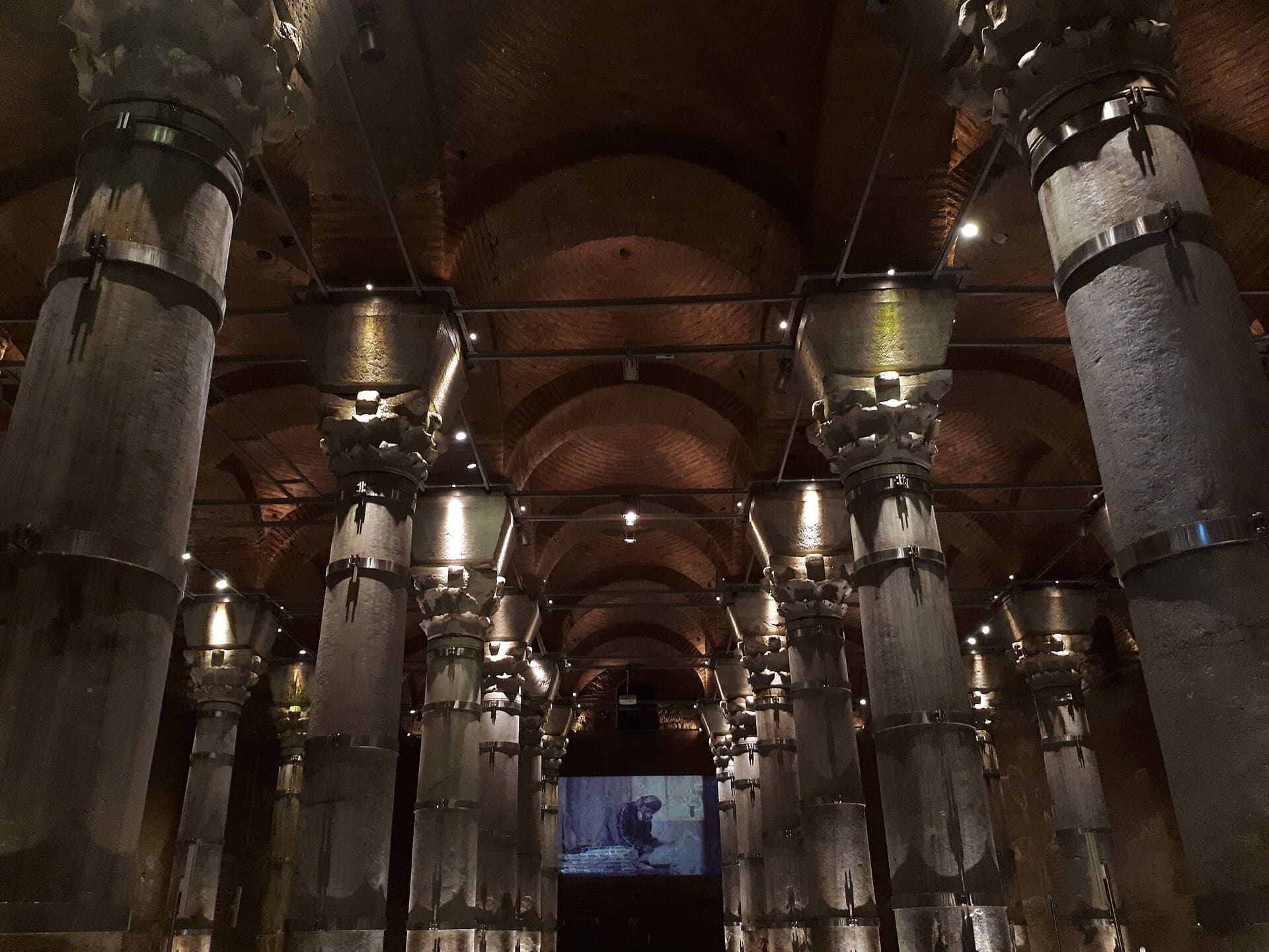 Theodosius Cistern (Şerefiye), Istanbul
