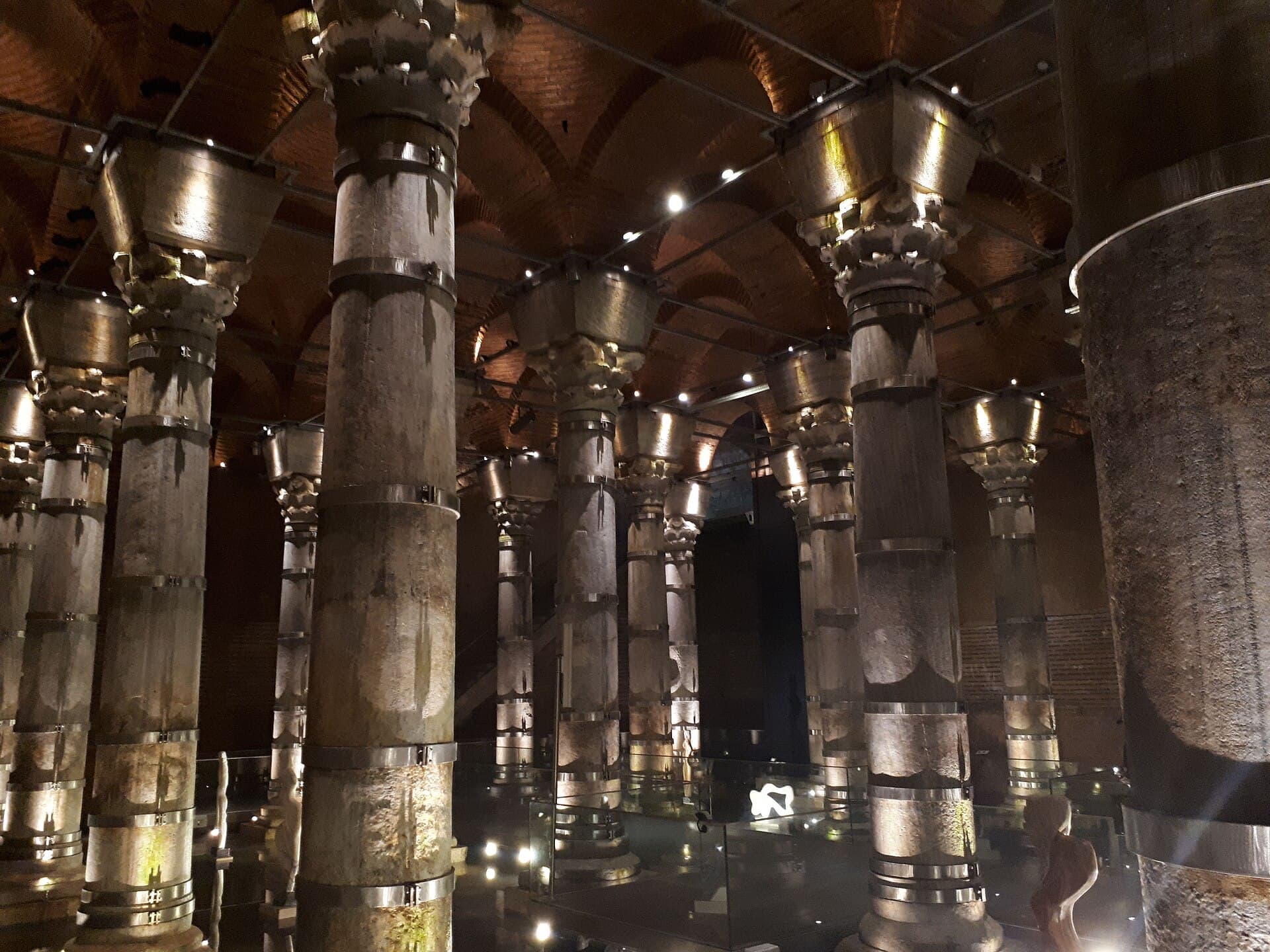 Theodosius Cistern (Şerefiye), Istanbul
