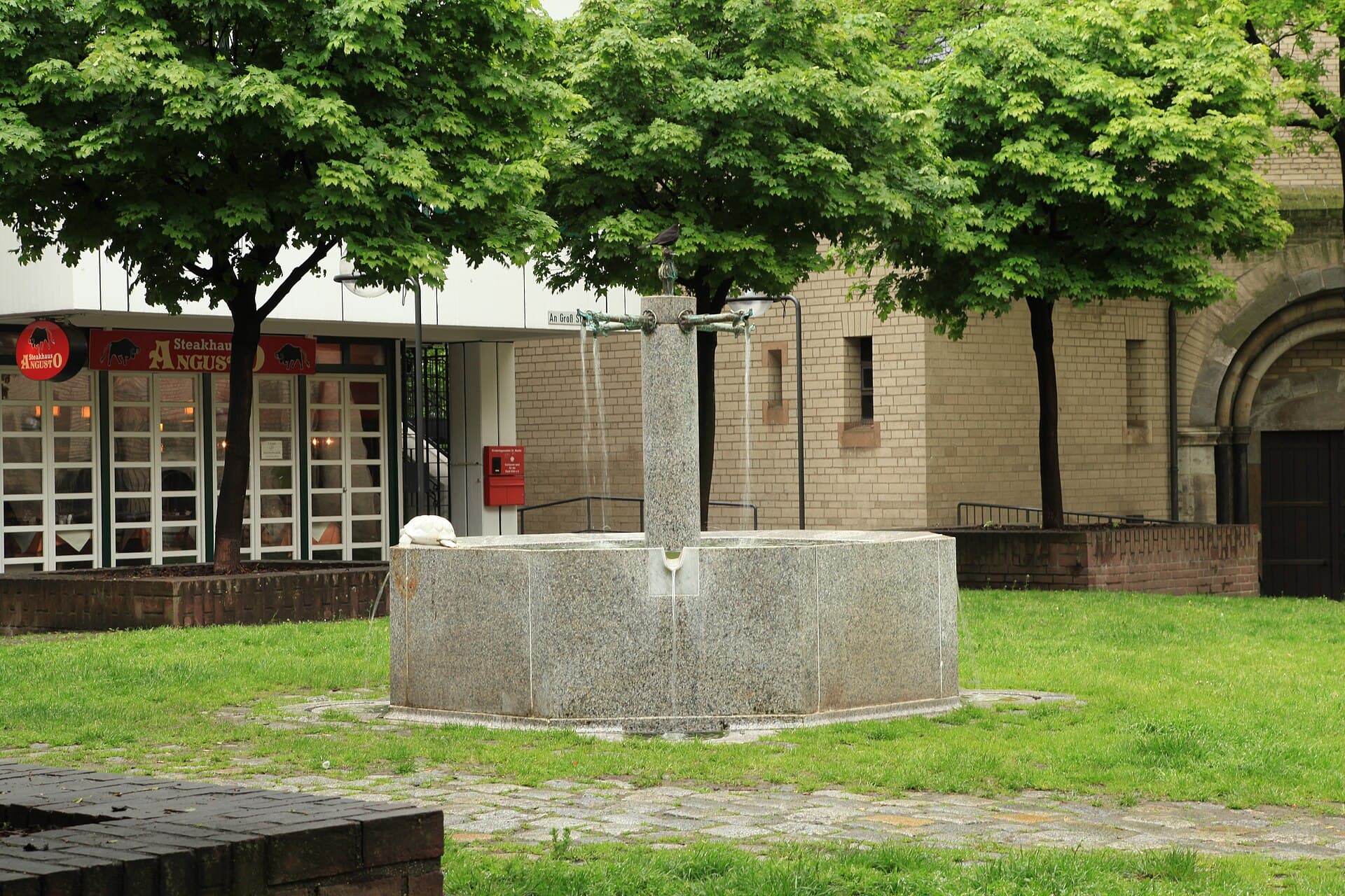 The Animal Fountain, Cologne