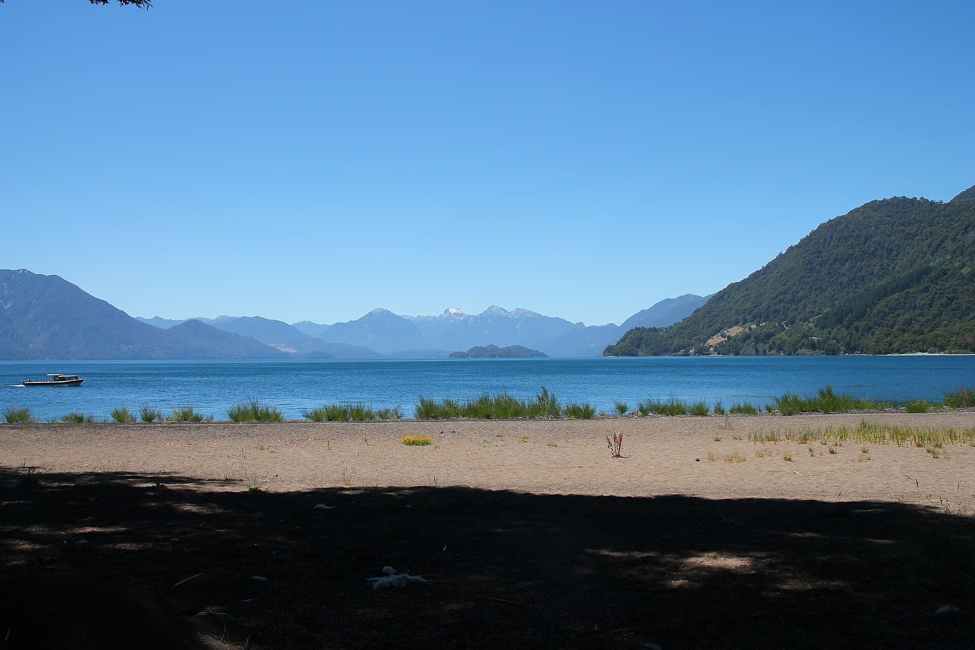 Todos los Santos lake