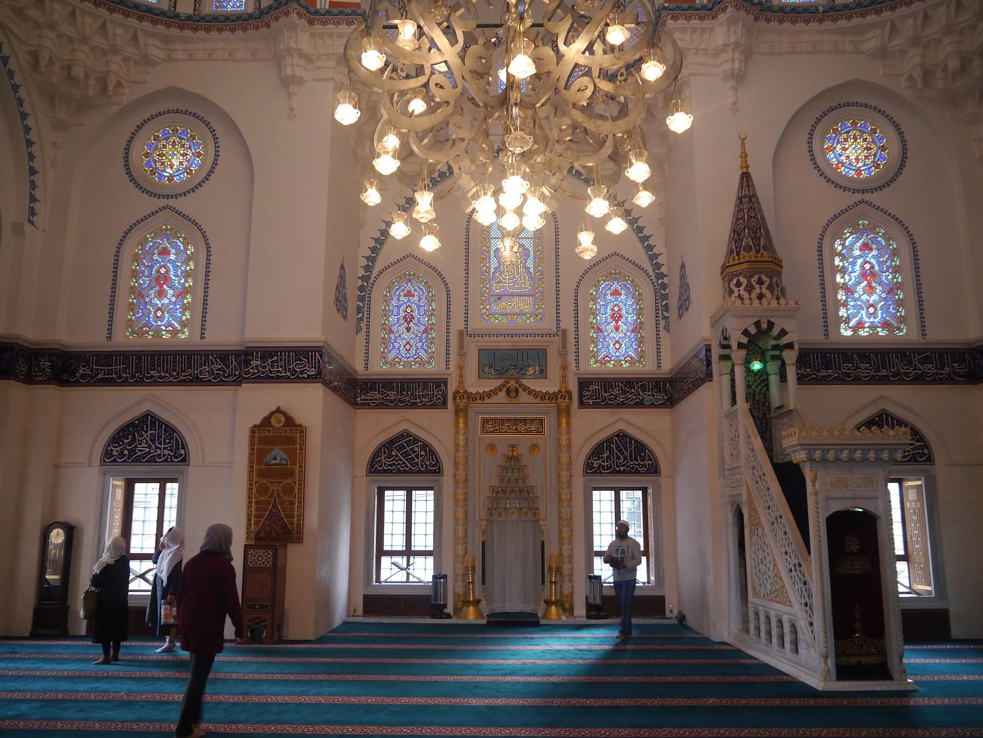 جامع طوكيو (طوكيو جامي)