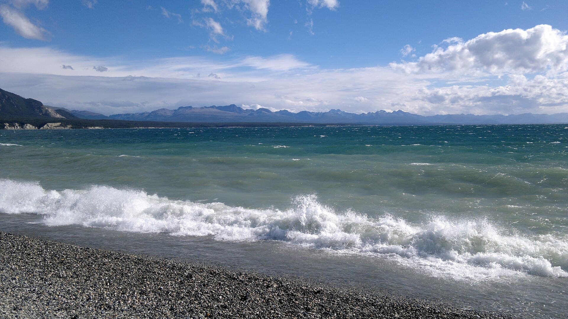 Tolhuin, Ushuaia