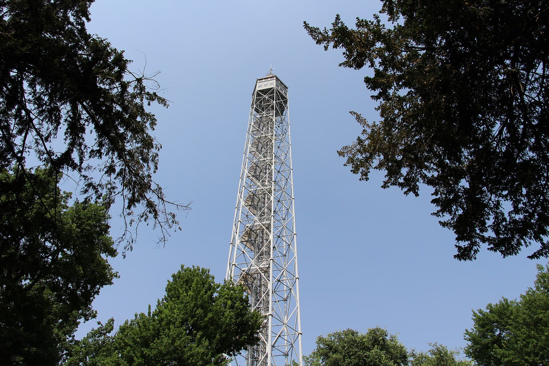 Torre Branca, Milan