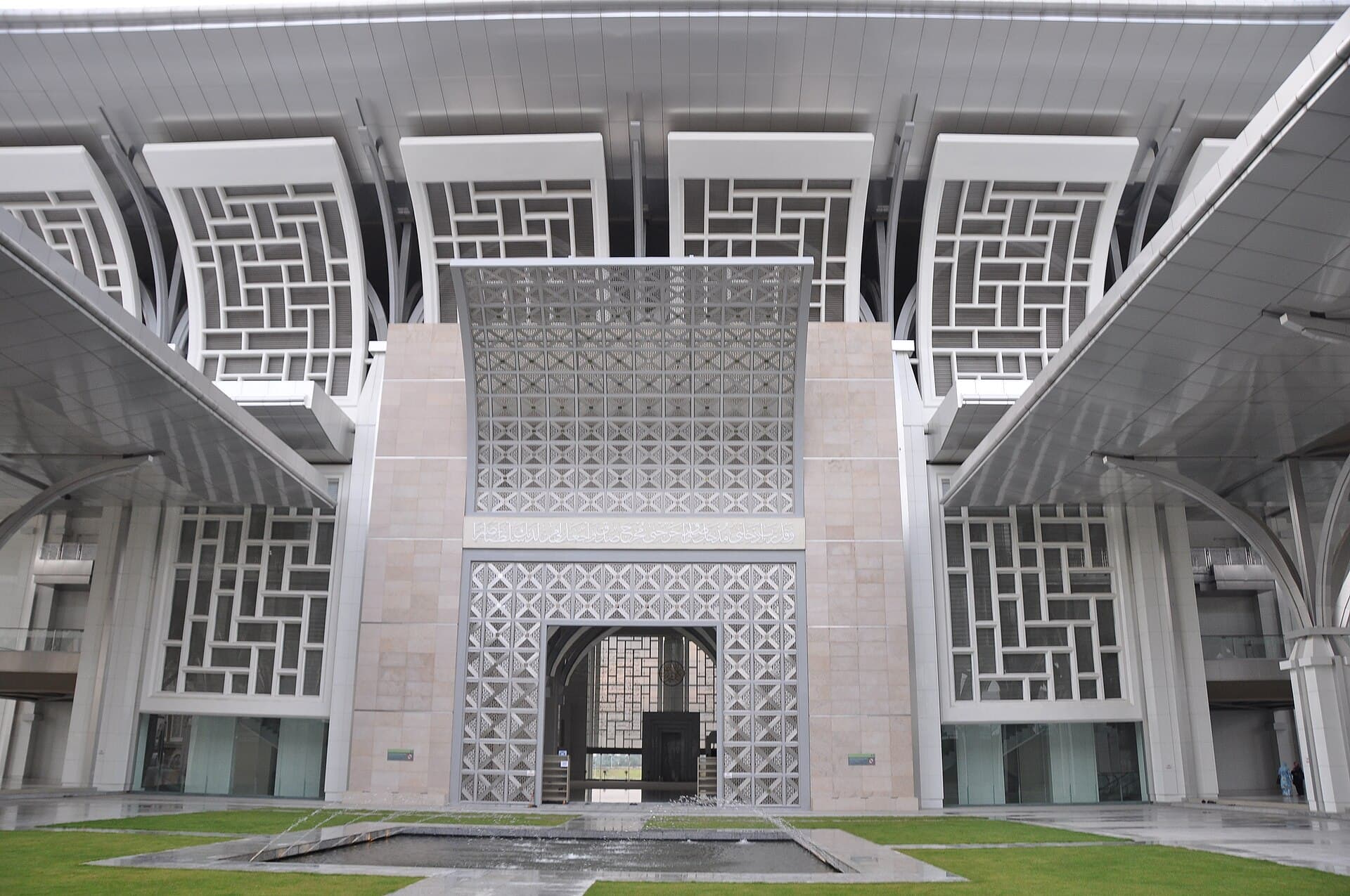 Tuanku Mizan Zainal Abidin Mosque (Iron Mosque), Kuala Lumpur