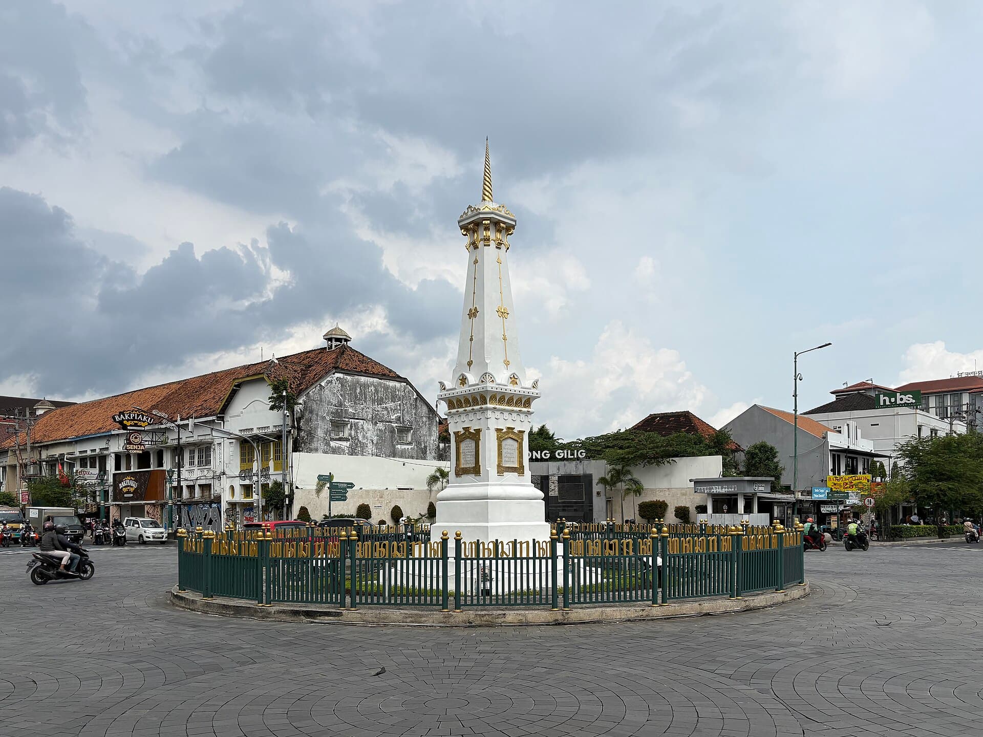 Tugu Yogyakarta Monument